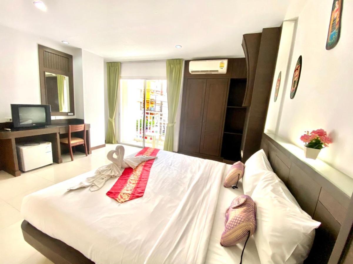 One World One Home Patong 2 Dış mekan fotoğraf